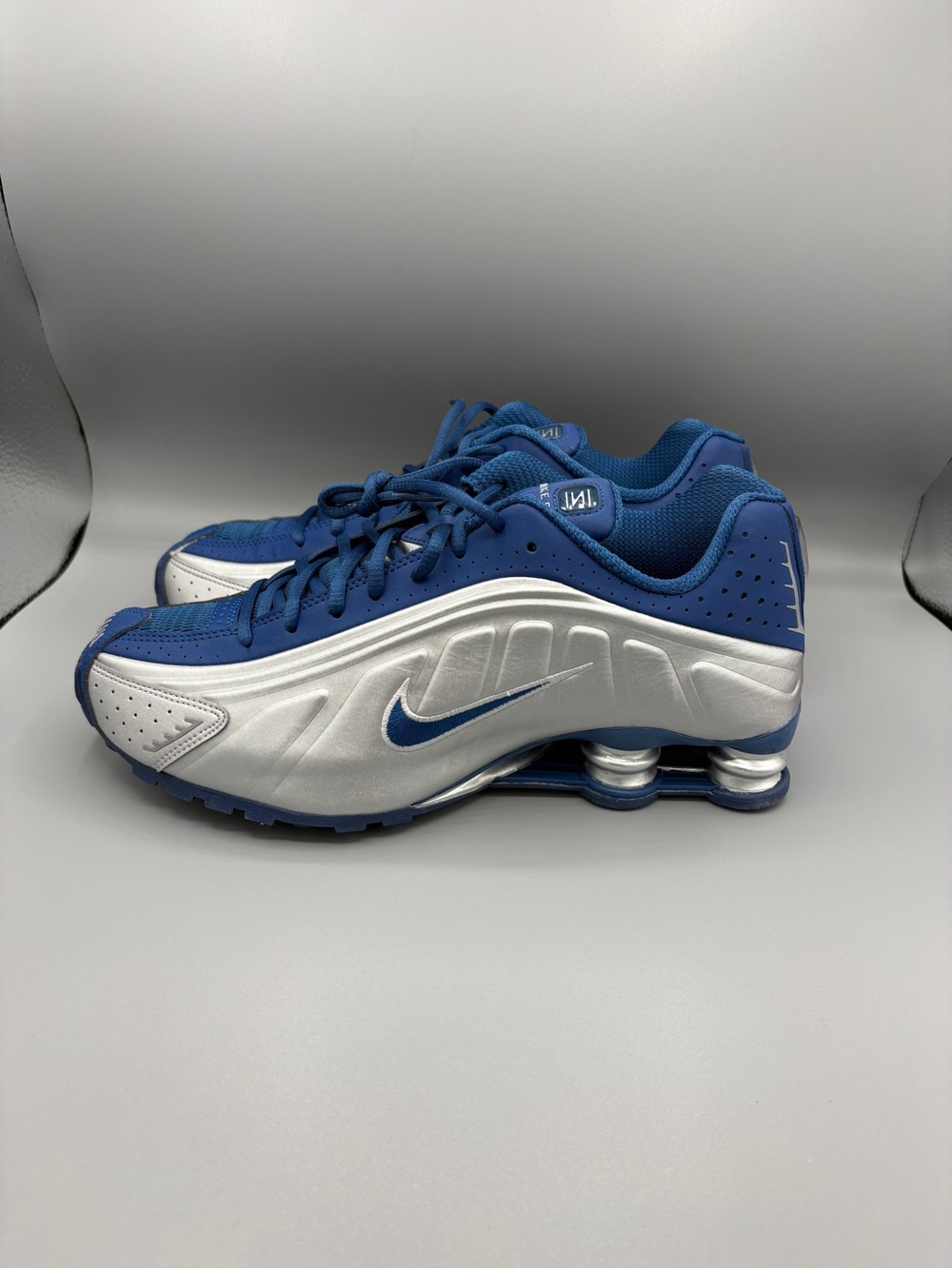 Nike Shox R4 Shoes Court Blue Metallic Silver Size 9.5 IQ9391-476 - Picture 4 of 5